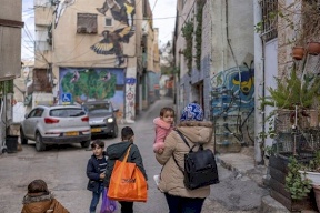 قوات الاحتلال تُصدر أوامر إخلاء بحق 33 منزلا يقطنها 220 فلسطينيا