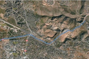 سلطات الاحتلال تشرع بشق شارع استيطاني شمال القدس