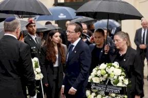 هرتسوغ يزور أستراليا ومطالبات باعتقاله للتحريض على "إبادة غزة"