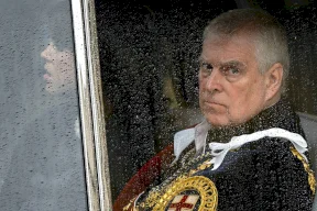 الشرطة البريطانية ستواصل تفتيش منزل أندرو في ويندسور