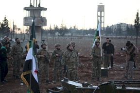 داعش يعلن مسؤوليته عن مقتل جنديين سوريين في ريف الرقة