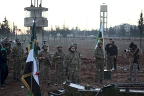 داعش يعلن مسؤوليته عن مقتل جنديين سوريين في ريف الرقة