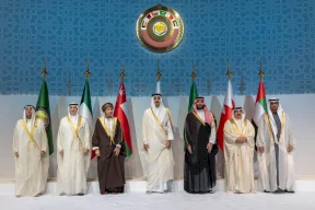 "التعاون الخليجي" يطالب المجتمع الدولي بأخذ خطوات جادة وحقيقية لوقف وإدانة الهجمات الإيرانية