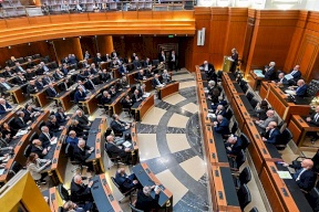 لبنان: تمديد ولاية مجلس النواب لسنتين وتأجيل الانتخابات التشريعية
