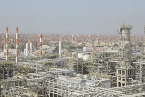 مصر ترفع طاقة التكرير 10% لتلبية الطلب وتقليص فاتورة الاستيراد