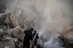 مصابون بينهم اثنان بحالة خطيرة بكريات شمونة وتوغل إسرائيلي بري بطيء بلبنان