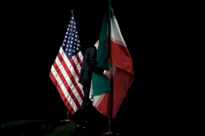 أكسيوس: ثلاث دول نقلت رسائل بين واشنطن وطهران