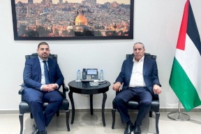 الشيخ يستقبل نقيب المحامين الفلسطينيين 