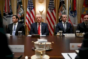 ترمب: الإيرانيون يستجْدوننا للتوصل إلى اتفاق