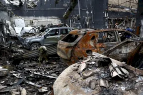 إسرائيل تضرب قدرات إيران البحرية.. وصواريخ نحو إيلات