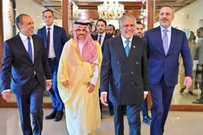 باكستان: ناقشنا مع السعودية وتركيا ومصر سبل إنهاء الحرب "بشكل دائم"