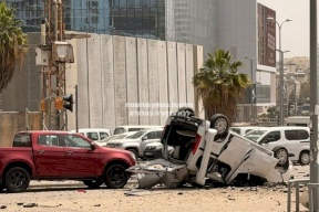 فيديو:: أضرار في قصف إيراني على "تل أبيب الكبرى"واعتراض مسيرة يمنية