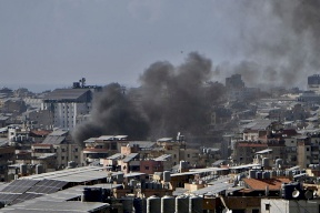 غارات إسرائيلية مكثفة على لبنان تخلف شهداء وتوسّع النزوح