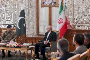 إيران تدرس مقترحات أميركية "جديدة" تلقتها عبر باكستان
