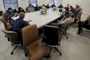 Le conseil régional des villages non reconnus soutient les habitants et refuse de suspendre les études et le plan d'une autorité éducative spéciale