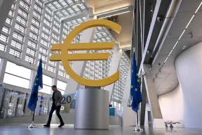 البنك المركزي الأوروبي يبقي سعر الفائدة عند 2%