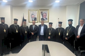 خوري يبحث أوضاع الكنائس والتحديات التي تواجه الوجود المسيحي في فلسطين