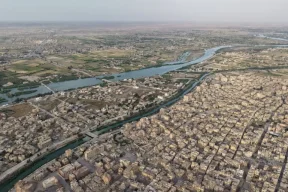 Un fait que les Syriens n'ont pas vu depuis des décennies.. Quelles sont les causes de l'inondation soudaine de l'Euphrate ?