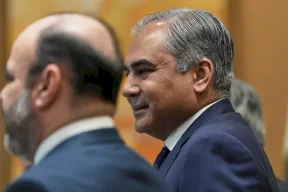 وزير داخلية باكستان في طهران.. حاملاً رسالة لخامنئي