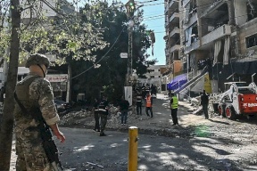 تقرير: إسرائيل أبلغت واشنطن مسبقا بغارة الضاحية وتتوعد بمواصلة استهداف بيروت