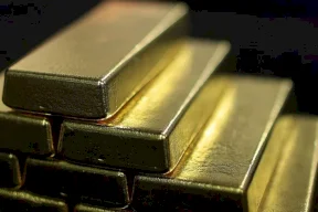 الذهب يرتفع عالميا مع تراجع الدولار