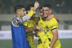 المغرب الفاسي بطلا للدوري المغربي بعد 41 عاما