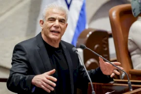 Lapid Accuses Russia and Iran of Trying to Influence Israeli Elections