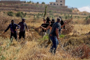Nine Injured Due to Attacks by Settlers Protected by Occupation Forces in the West Bank