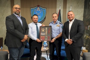 חשמל ירושלים בוחנת חיזוק שיתוף הפעולה עם משטרת פלסטין כדי להבטיח את המשכיות השירות לאזרחים