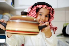 3 أمور علميها لطفلك قبل نهاية رمضان
