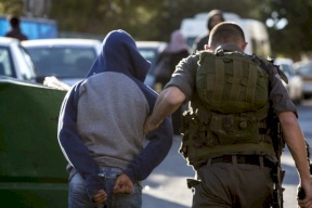 الاحتلال يعتقل مواطنين اثنين قرب نابلس