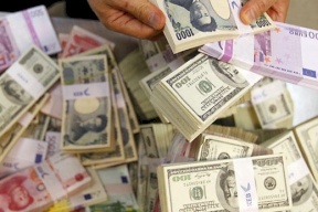 أسعار صرف العملات .. كم سجلت اليوم؟