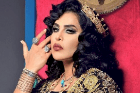 صورة| شاهدوا كيف كانت أحلام في فترة خطوبتها