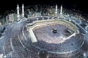 السعودية تعتمد خطة طوارئ في مكة خلال شهر رمضان