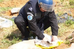 مصرع مواطن وإصابة اثنين بانفجار بالخليل