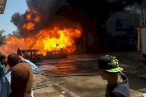 123 قتيلا في حريق بباكستان