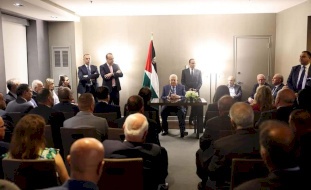 الرئيس عباس يلتقي قادة الجالية الفلسطينية في الولايات المتحدة