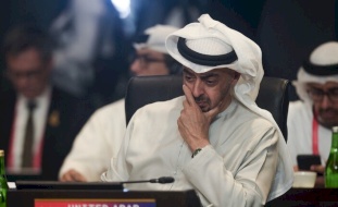 الرئيس الإماراتي يوعز بتقديم 100 مليون دولار لإغاثة المتضررين من الزلزال في سوريا وتركيا