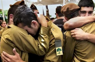 صحيفة: انتحار 4 جنود إسرائيليين في شهر واحد