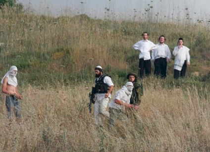  شهيد واصابتان بالرصاص خلال هجوم للمستعمرين على قصرة جنوب نابلس