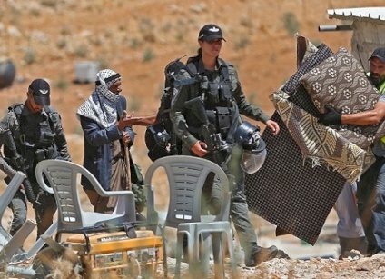 اعتقالات خلال اقتحام قوات الاحتلال مسافر يطا وجنين