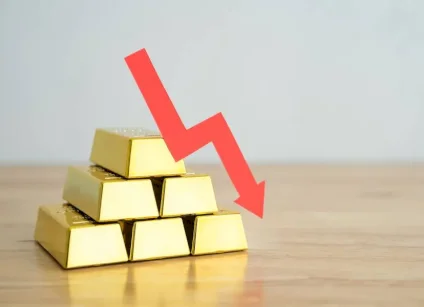 تراجع طفيف لأسعار الذهب مع ترقب صدور بيانات اقتصادية
