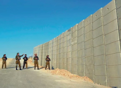 Occupation Police Arrest 100 Workers in Jaffa within the 1948 Territories
