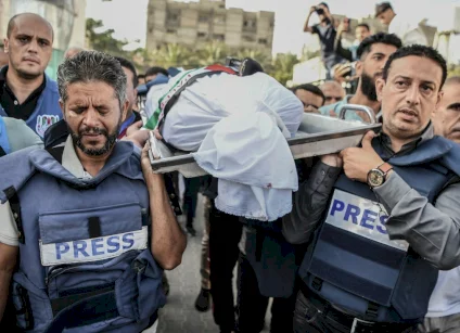 20 جمعية فرنسية للصحفيين تطالب باريس بإجلاء زملائهم من غزة