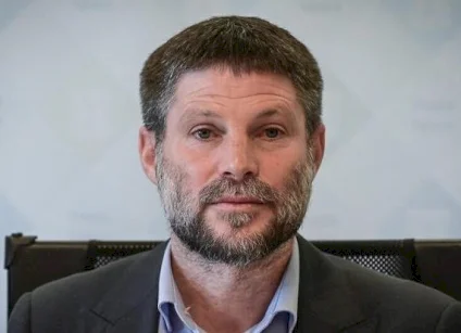 ضربة قوية لسموتريتش: ألغى الكنيست مضاعفة الإعفاء من ضريبة القيمة المضافة للمشتريات عبر الإنترنت