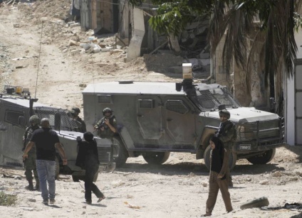 محافظ طولكرم: جيش الاحتلال يمدد عدوانه على مخيمي طولكرم ونور شمس حتى نهاية مايو المقبل