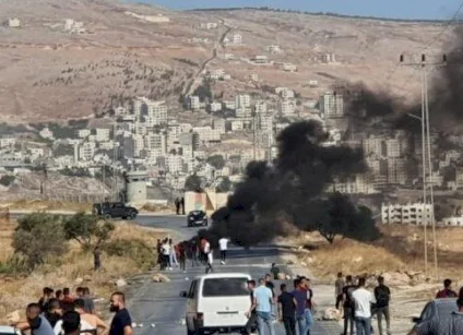 محدث: شهيدان ومصابون في هجوم المستعمرين على بلدة سنجل (فيديو)