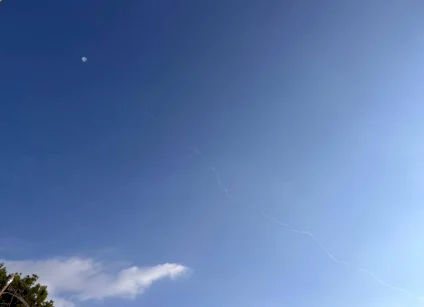 أكبر هجمة صاروخية إيرانية على إسرائيل منذ بداية الحرب: 38 صاروخاً دفعة واحدة 