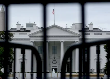 البيت الأبيض: تحذير «إف. بي. آي» من رد إيراني يستند إلى معلومة غير مؤكدة