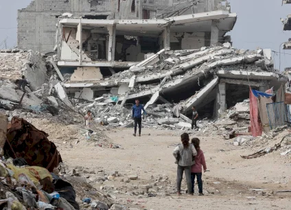 بريطانيا تعلن استضافة مؤتمر «لبناء السلام» لفلسطين وإسرائيل في مارس المقبل